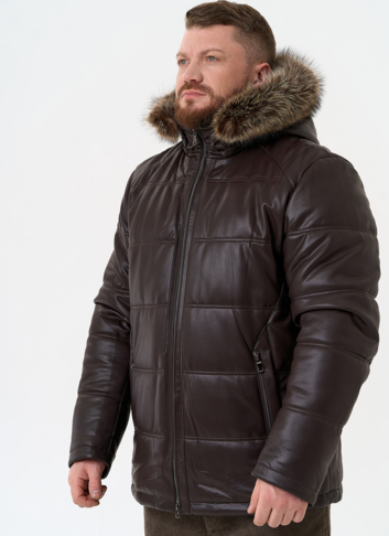 Пуховик из эко кожи с капюшоном из меха енота