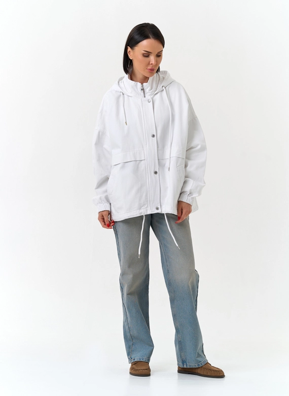 Женская джинсовая куртка с капюшоном