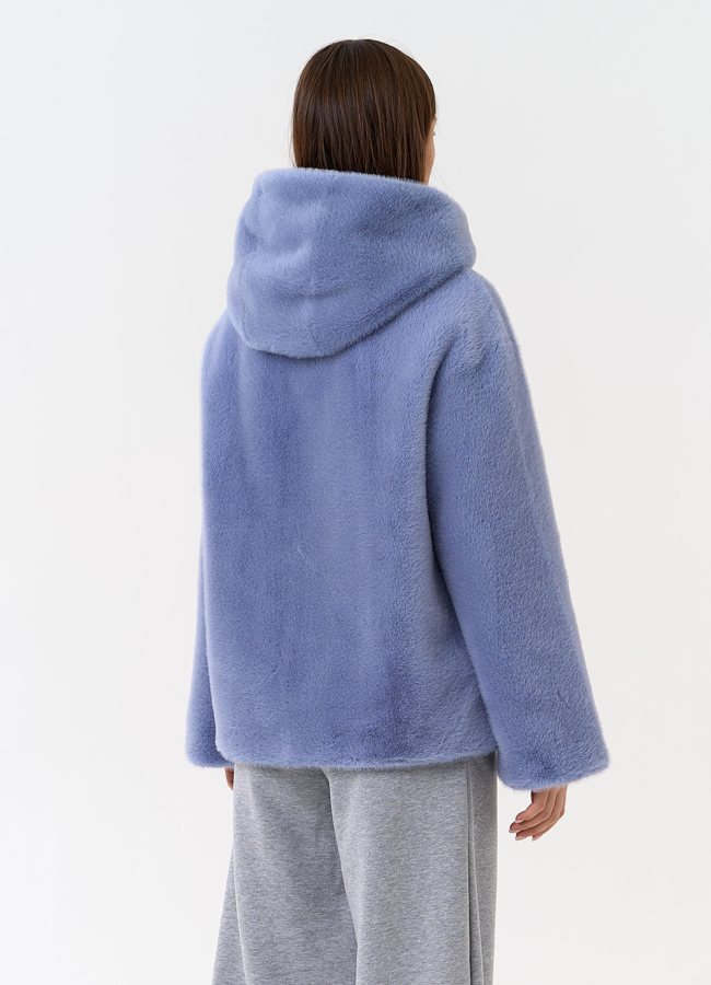 Женская куртка из эко меха с капюшоном модель № 31224 в кредит