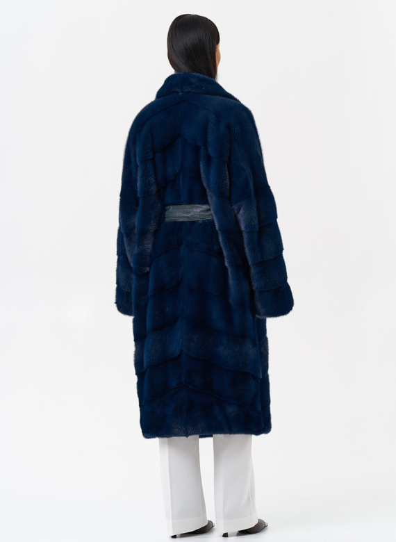 Длинная шуба с английским воротником