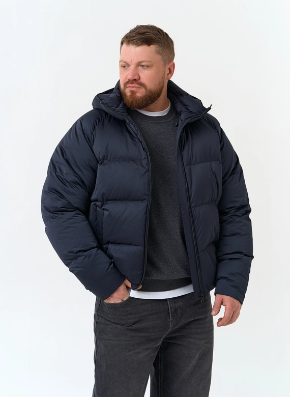 Мужской пуховик с капюшоном  фото