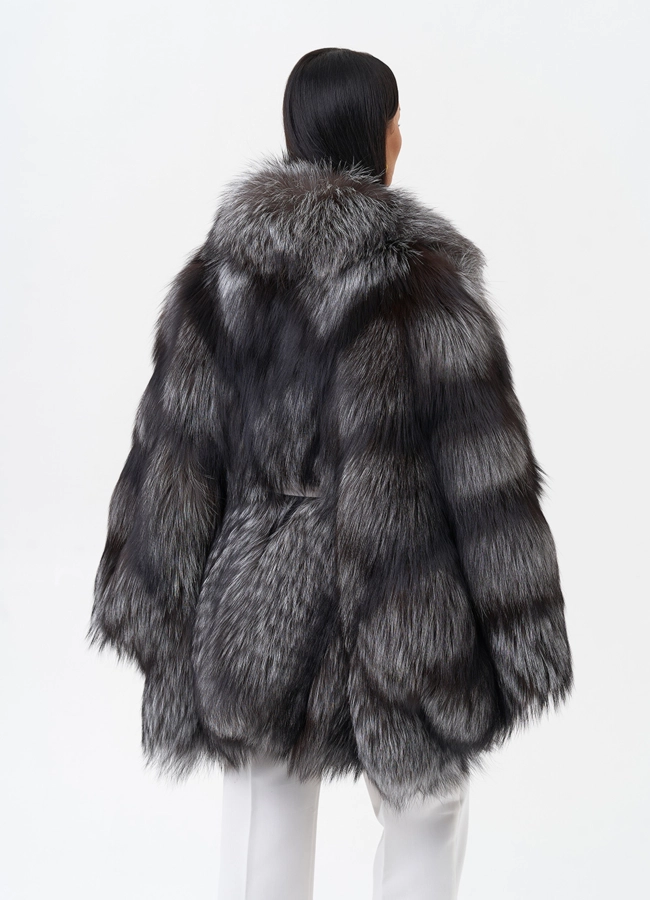 Шуба из чернобурой лисы модель № 29467 универмаг малина
