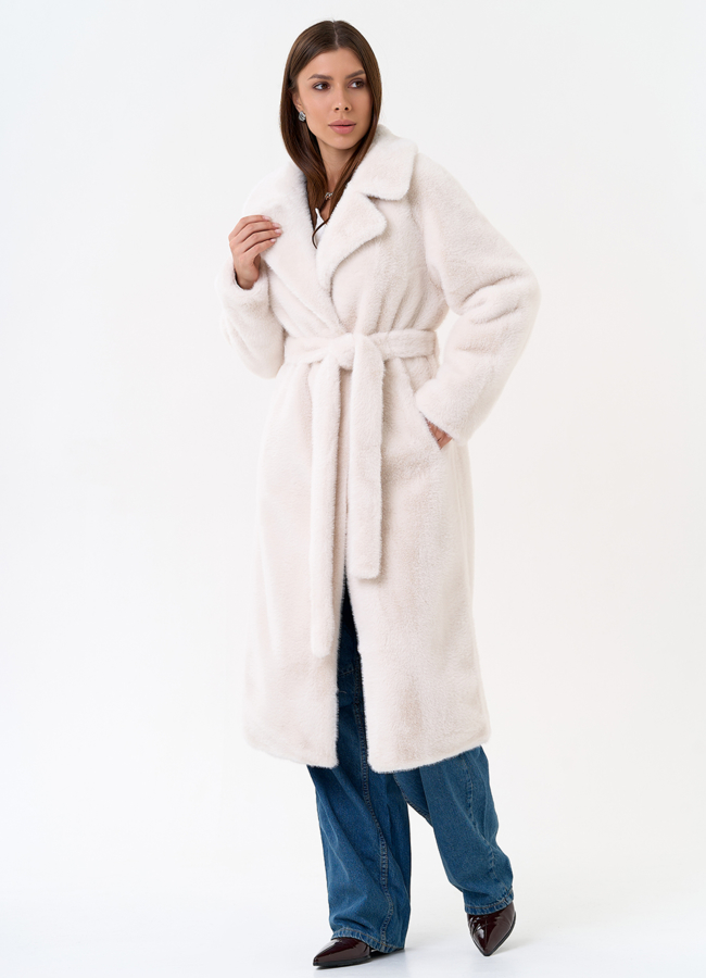 Женское пальто из эко меха с декоративными молниями модель № 31216 в рассрочку