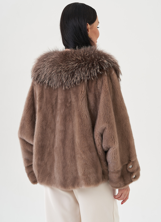 Куртка из норки с отделкой из меха чернобурки  модель № 24740 универмаг малина