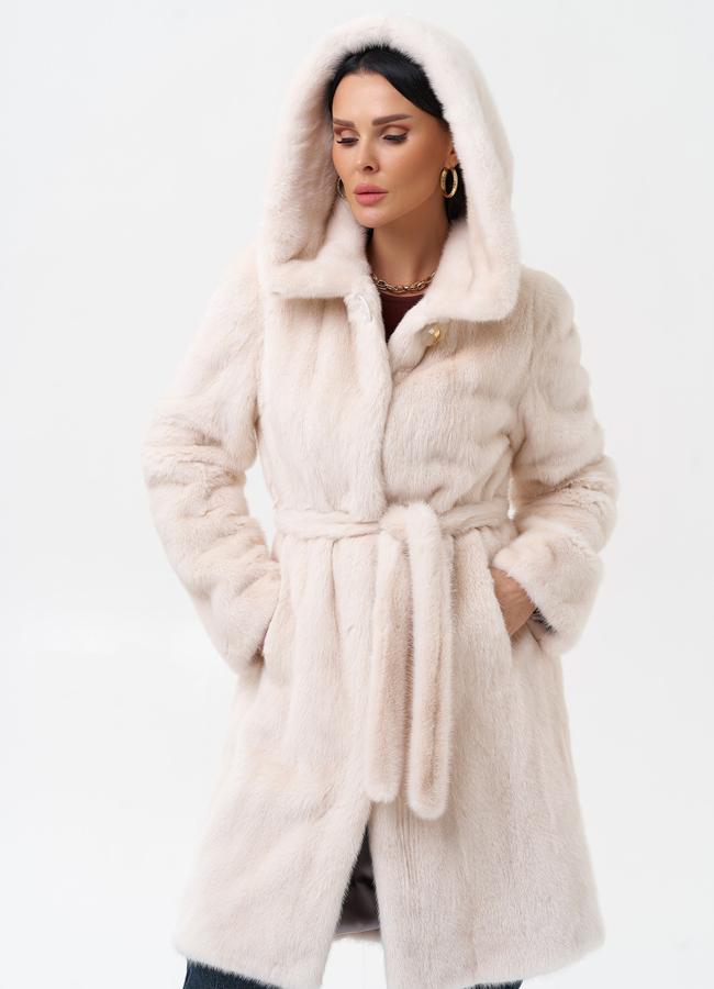 Светлая шуба с поясом из норки модель № 29086 универмаг малина